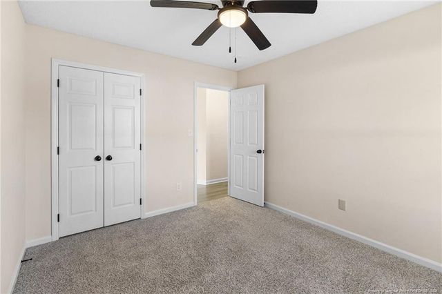 166 Oakview Drive, Raeford, NC 28376