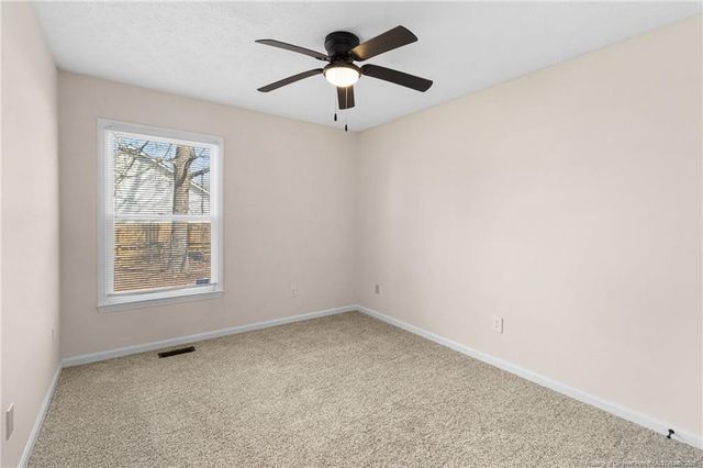 166 Oakview Drive, Raeford, NC 28376