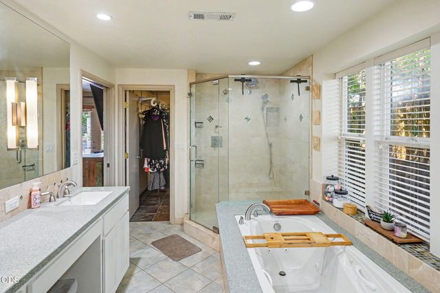 2639 Hillcrest Road, Medford, OR 97504