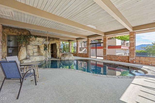 2639 Hillcrest Road, Medford, OR 97504
