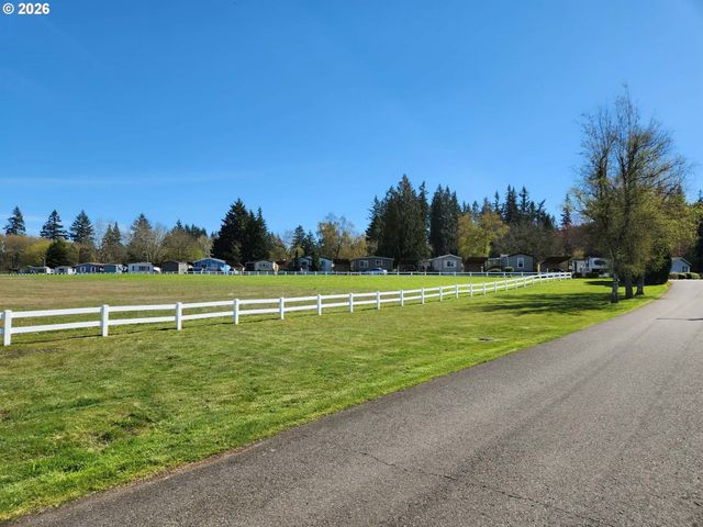 21201 Ne 58TH St 27, Vancouver, WA 98682