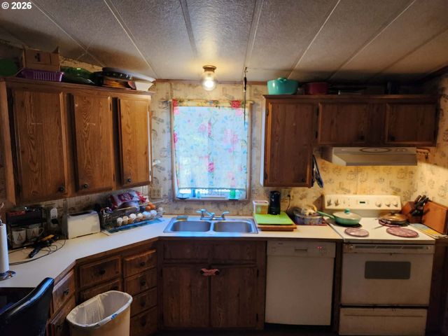 21201 Ne 58TH St 27, Vancouver, WA 98682