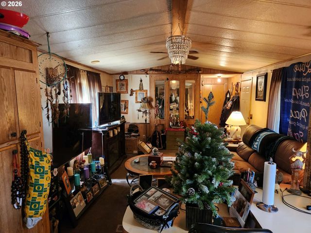 21201 Ne 58TH St 27, Vancouver, WA 98682