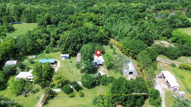 353b St Clair Road, Breaux Bridge, LA 70517