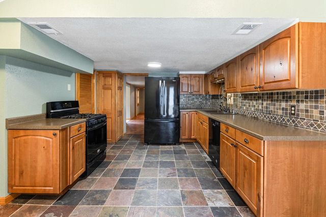 8413 Fox River ROAD, Waterford, WI 53185
