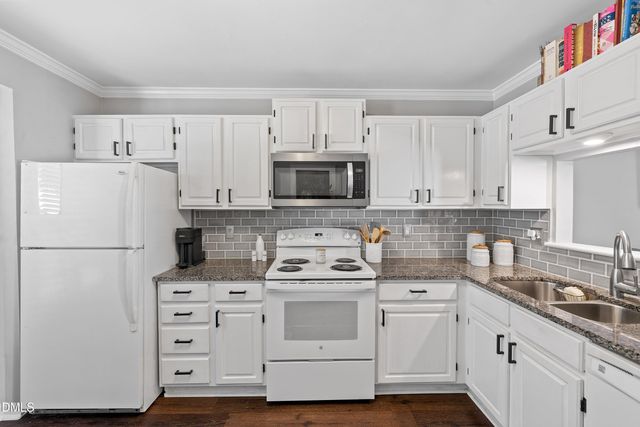 2659 Broad Oaks Place, Raleigh, NC 27603