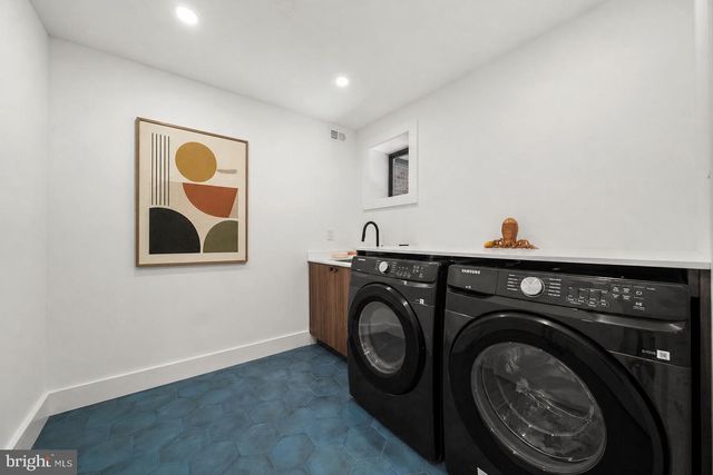 3800 LAKEVIEW TER, Falls Church, VA 22041