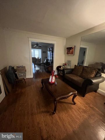 4926 9TH ST NW, Washington, DC 20011