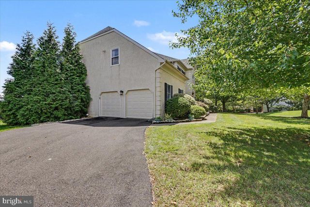 202 CASCADES CT, Blue Bell, PA 19422