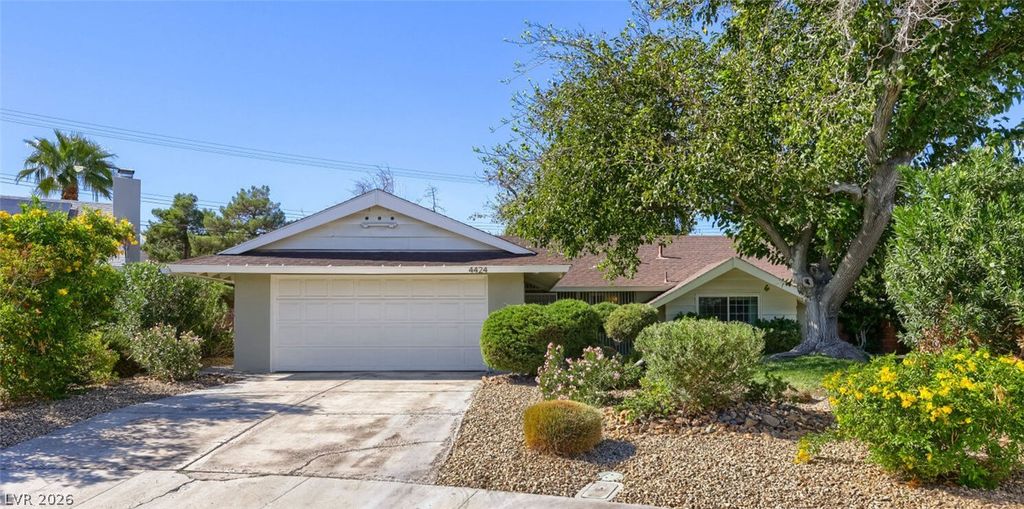 4424 Thompson Circle, Las Vegas, NV 89107 — exterior