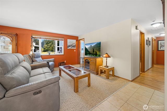 229 172nd Street NW, Arlington, WA 98223