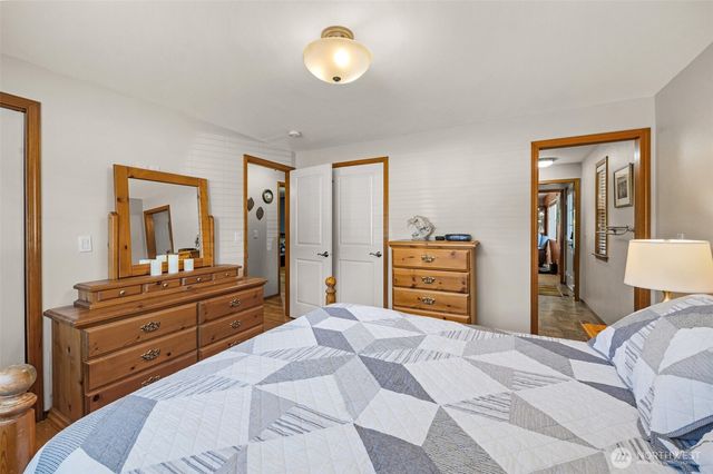 229 172nd Street NW, Arlington, WA 98223