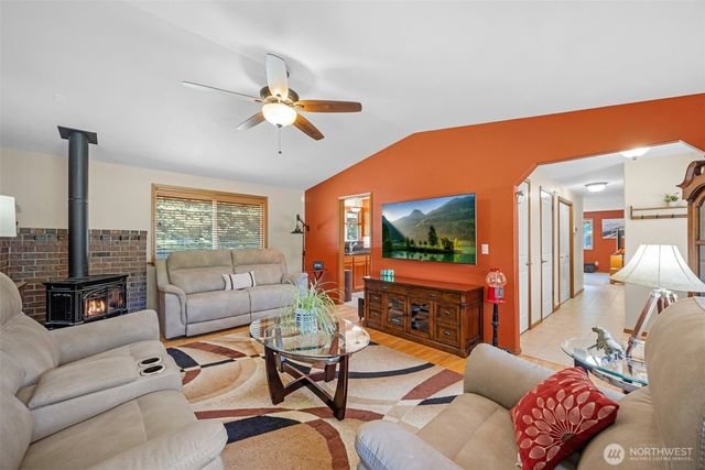 229 172nd Street NW, Arlington, WA 98223