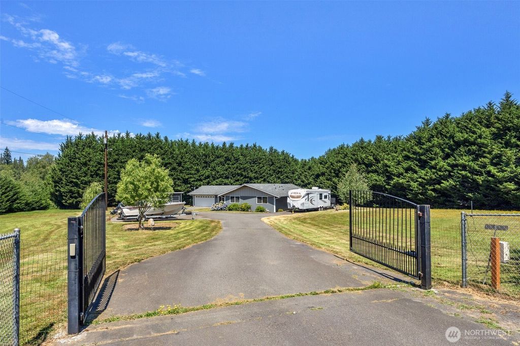 229 172nd Street NW, Arlington, WA 98223