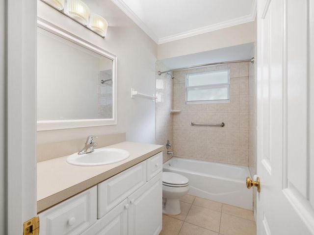 4790 16th Street, Vero Beach, FL 32966