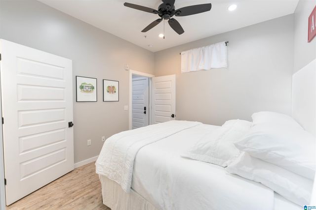 2529 UNIVERSITY BOULEVARD # 1, Tuscaloosa, AL 35401