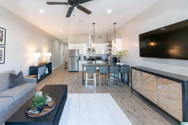 2529 UNIVERSITY BOULEVARD # 1, Tuscaloosa, AL 35401