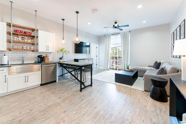 2529 UNIVERSITY BOULEVARD # 1, Tuscaloosa, AL 35401