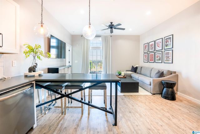 2529 UNIVERSITY BOULEVARD # 1, Tuscaloosa, AL 35401