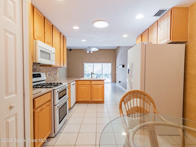 4407 Montreaux Avenue, Melbourne, FL 32934