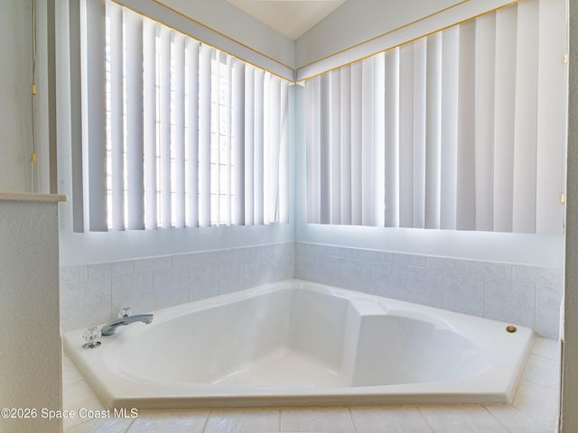 4407 Montreaux Avenue, Melbourne, FL 32934