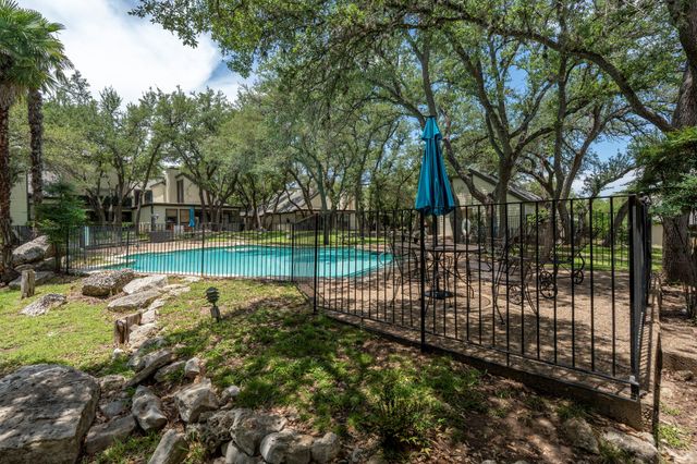 13 Casa Verde, Lakeway, TX 78734