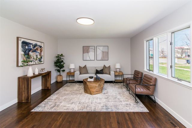 2425 Miller Avenue, Ann Arbor, MI 48103