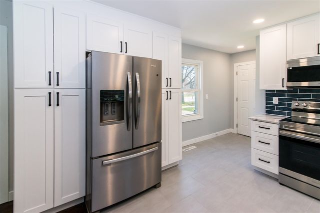 2425 Miller Avenue, Ann Arbor, MI 48103