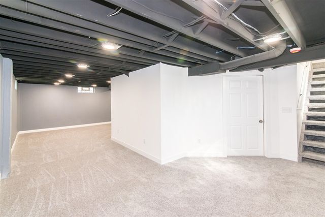 2425 Miller Avenue, Ann Arbor, MI 48103