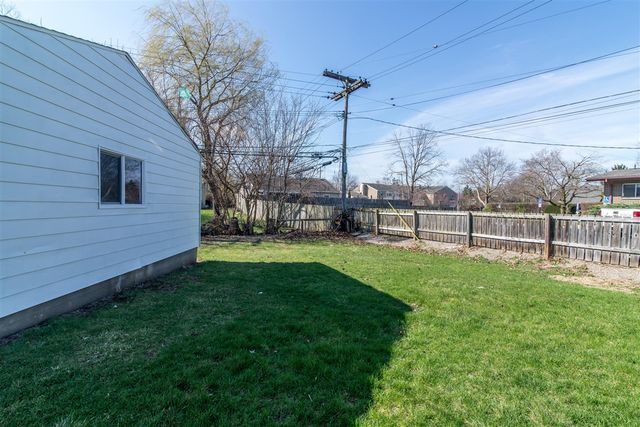 2425 Miller Avenue, Ann Arbor, MI 48103