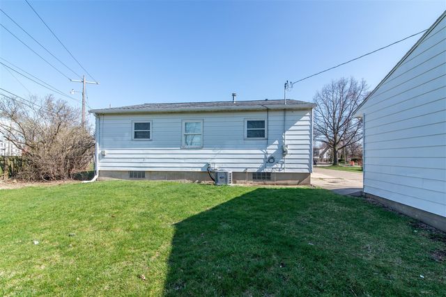 2425 Miller Avenue, Ann Arbor, MI 48103