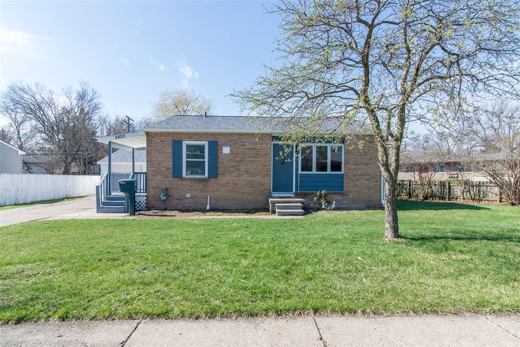 2425 Miller Avenue, Ann Arbor, MI 48103