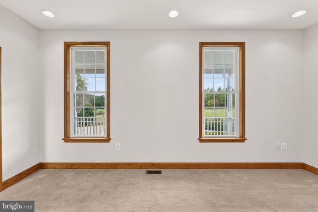 31260 ELEYS FORD RD, Fredericksburg, VA 22407