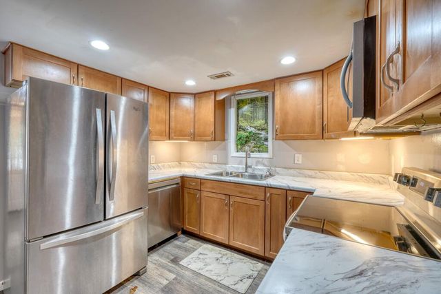 8296 True Love Mountain Road, Young Harris, GA 30582