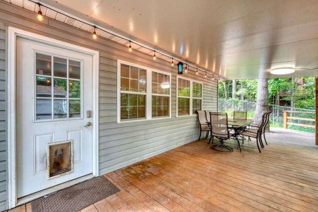 8296 True Love Mountain Road, Young Harris, GA 30582
