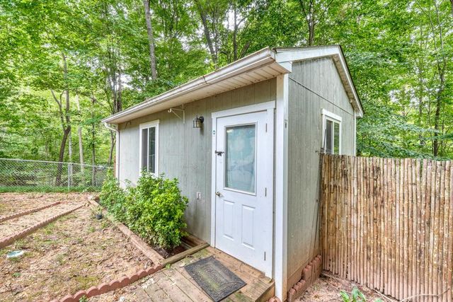 8296 True Love Mountain Road, Young Harris, GA 30582