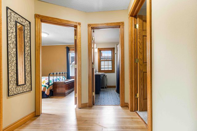 1205 6th Street S, Fargo, ND 58103