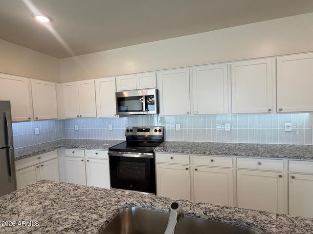 4422 N 100TH Drive, Phoenix, AZ 85037