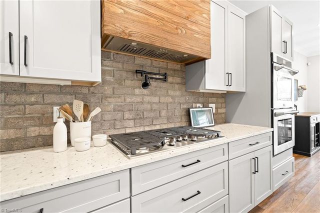 2614 Mableton Drive, Burlington, NC 27217