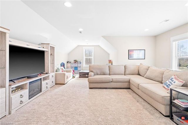 2614 Mableton Drive, Burlington, NC 27217