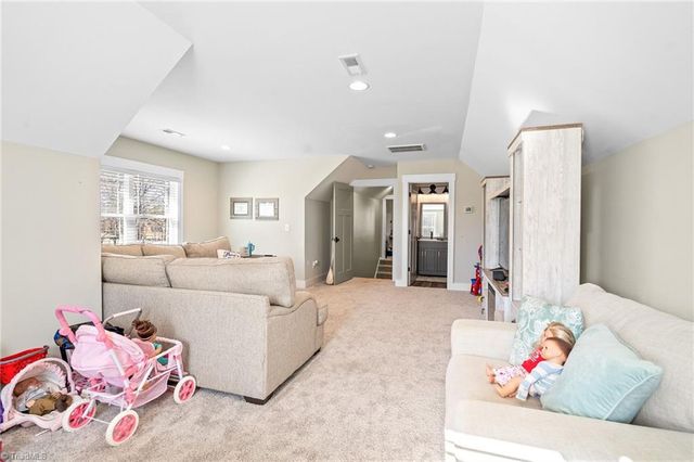 2614 Mableton Drive, Burlington, NC 27217