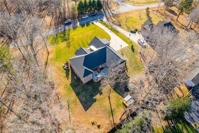 2614 Mableton Drive, Burlington, NC 27217