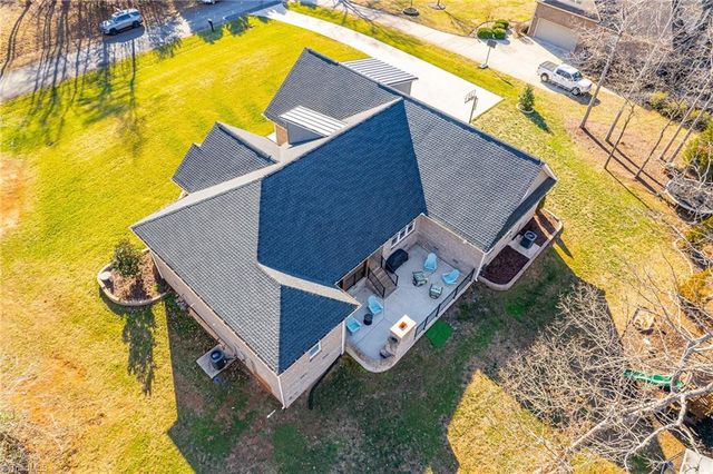 2614 Mableton Drive, Burlington, NC 27217