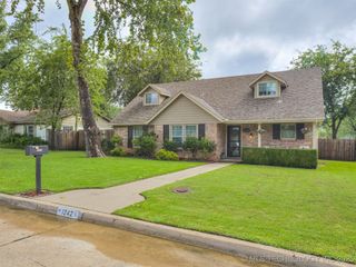 1242 May Lane, Bartlesville, OK 74006