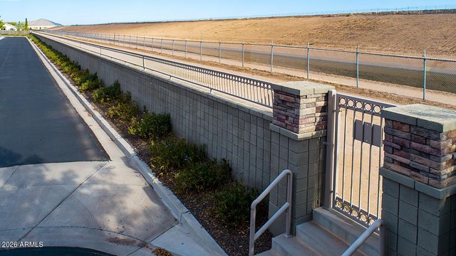 4356 E SACK Drive, Phoenix, AZ 85050