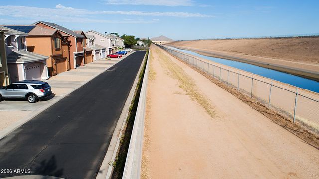 4356 E SACK Drive, Phoenix, AZ 85050