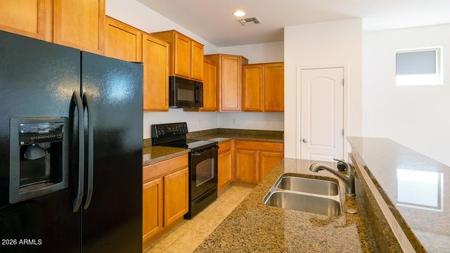4356 E SACK Drive, Phoenix, AZ 85050