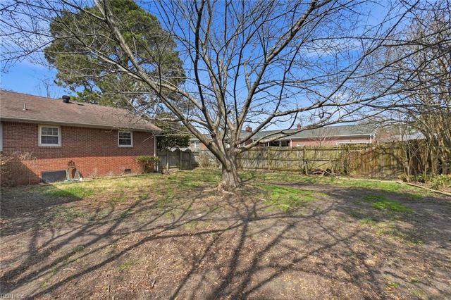 4905 Curling RD, Virginia Beach, VA 23455