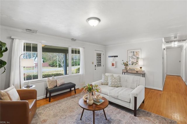 4905 Curling RD, Virginia Beach, VA 23455