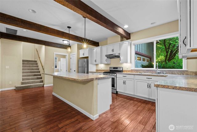 446 North Street SE, Olympia, WA 98501